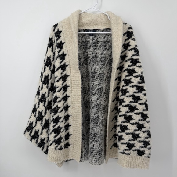 Anthropologie Sweaters - Maeve Anthropology Houndstooth Open‎ Front Cardigan Black White Shawl One Size
